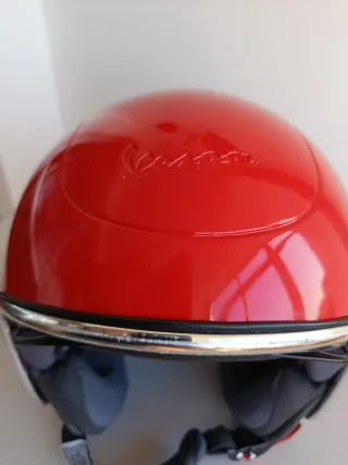 Casco Jet Rojo Estilo Vespa
