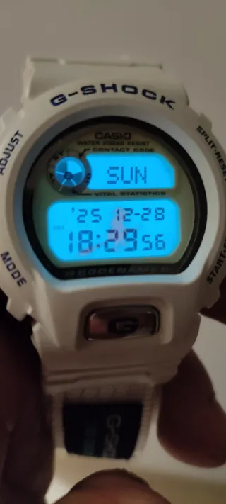 Casio G-Shock Blanco y Azul