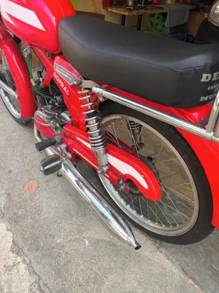 DERBI ANTORCHA Roja