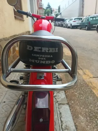 DERBI ANTORCHA Roja