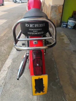 DERBI ANTORCHA Roja