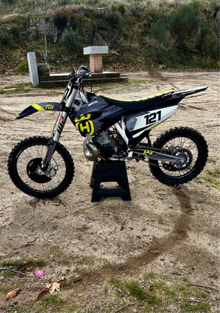 Husqvarna TC 250 2015 FMF + Suspensiones DMX