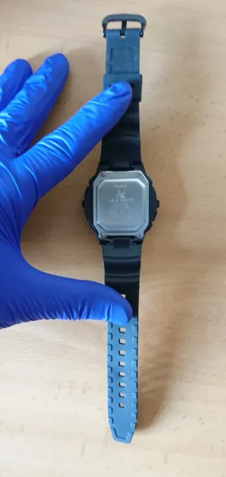 Reloj Casio WV 200E blanco