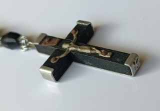 Lote 2 rosarios antiguos con crucifijo funda cuero