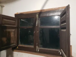 Ventana madera para restaurar