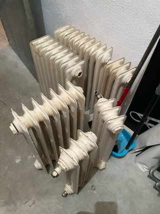 Radiadores de agua vintage. 60 cm entre bocas