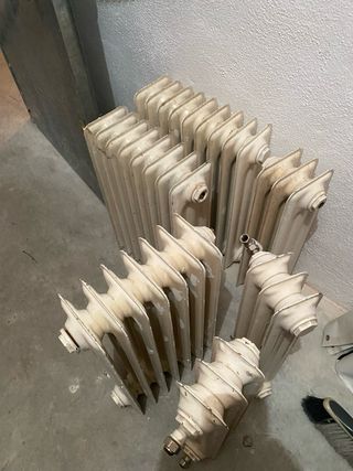 Radiadores de agua vintage. 60 cm entre bocas