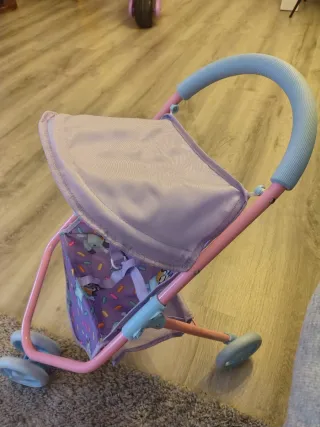 Cochecito de muñecas Bluey