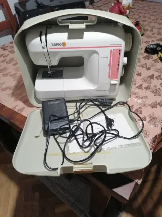 Máquina de coser Saivod Superstar 303