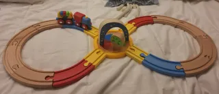 Tren de madera puzzle