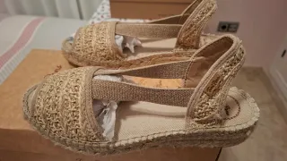 Zapatillas Toni Pons esparto mujer beige