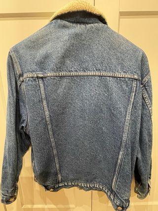Chaqueta Levi's borrego azul