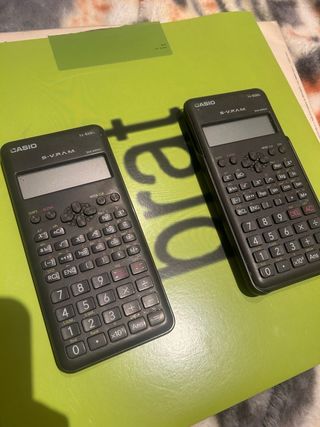 Calculadora Científica Casio FX-82MS