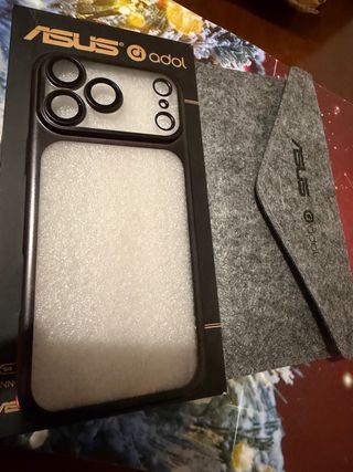 Cover iPhone 17 Pro Max ASUS adol Limited edition