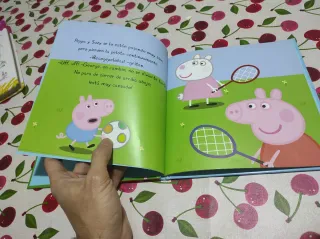 Peppa Pig. Un cuento - Peppa juega al fútbol