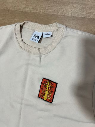 Sudadera Zara Keith Haring Talla M Crema