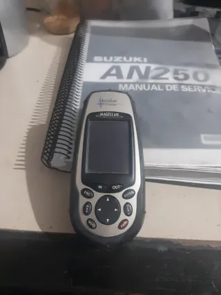 GPS Magellan Meridian Color