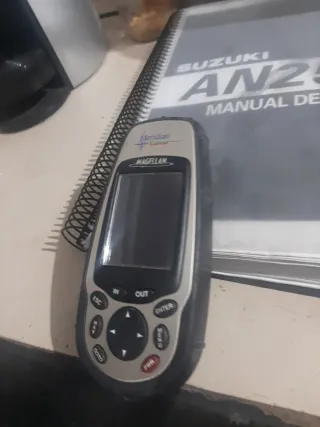 GPS Magellan Meridian Color