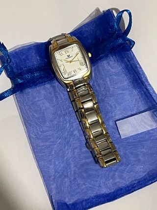 Reloj Viceroy dorado y plata como nuevo