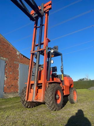 Carretilla Ausa CT25 4x4 mejor ver