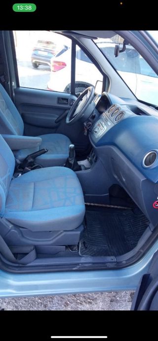 Ford Tourneo Connect 2012