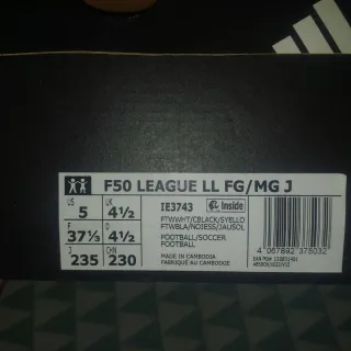 Botas de fútbol F-50 League