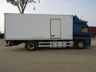 Volvo FM 440-CAMIONES FURGONES