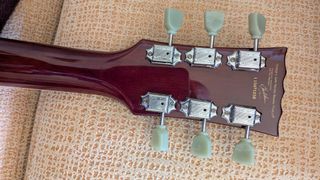 Guitarra Vintage V100 Ice Tea