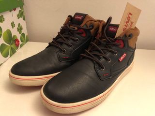 Zapatillas Levi's niño T37 a estrenar