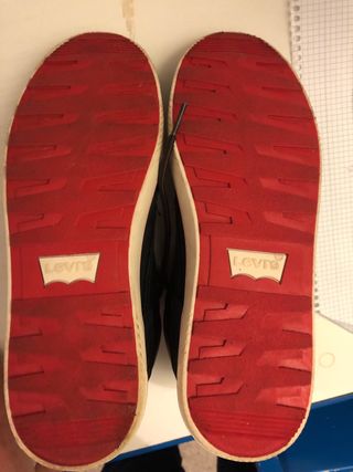 Zapatillas Levi's niño T37 a estrenar