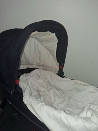 Cochecito de bebé azul