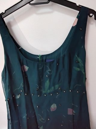 Vestido fiesta verde con chal T.42