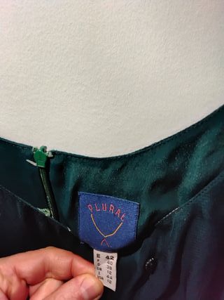 Vestido fiesta verde con chal T.42