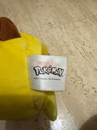 Peluche Pikachu Pokemon