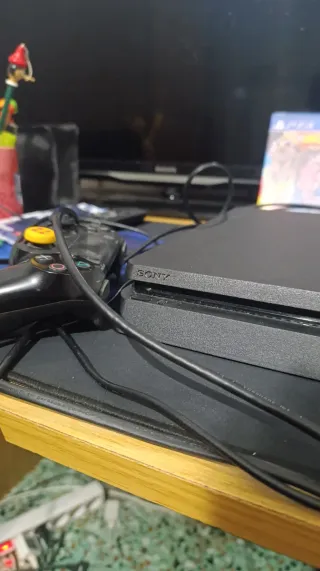 PS4 Slim 500GB Negra