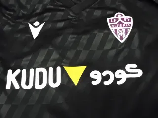 CAMISETA FUTBOL ALMERIA JUGADOR DZODIC PLAY USSED.