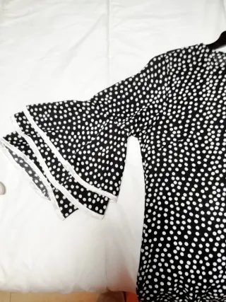 Camisa lunares negra y blanca talla l