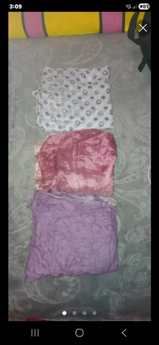 5 Chal, bufanda y tocado beige/morado