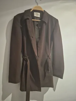 Chaqueta Paz Torras Marrón con Cinturón