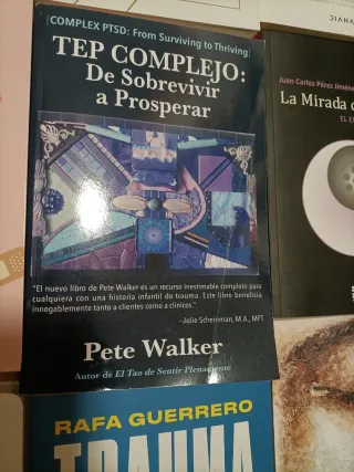 Libros de salud mental, autoayuda, trauma, yoga