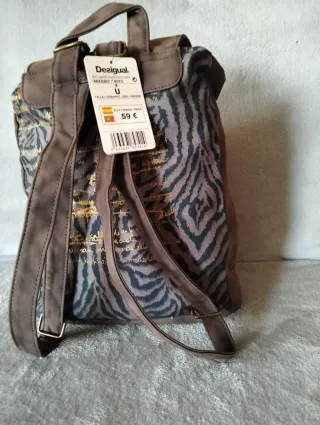 Mochila Desigual nueva con etiqueta