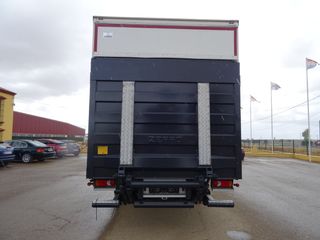 Volvo FL 240-CAMIONES FURGONES