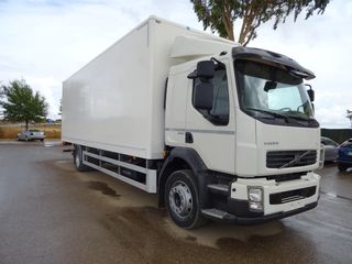Volvo FL 240-CAMIONES FURGONES