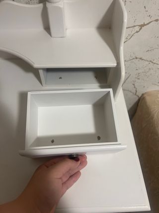 Tocador blanco con espejo y 3 cajones