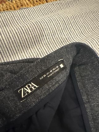 Traje Zara Gris