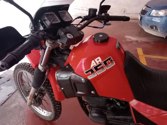 Cagiva Ala Rossa 350 1985