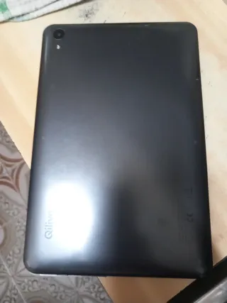 tablet para piezas o para arreglar + funda