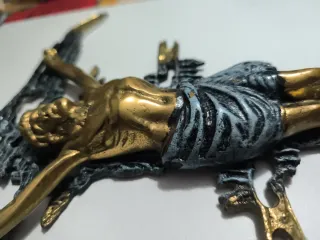 Crucifijo artístico VINTAGE PREMIUM metal fundido