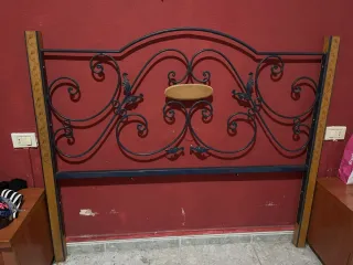 Cabezal forja y madera 135cm