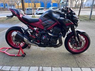 KAWASAKI Z900 FULL